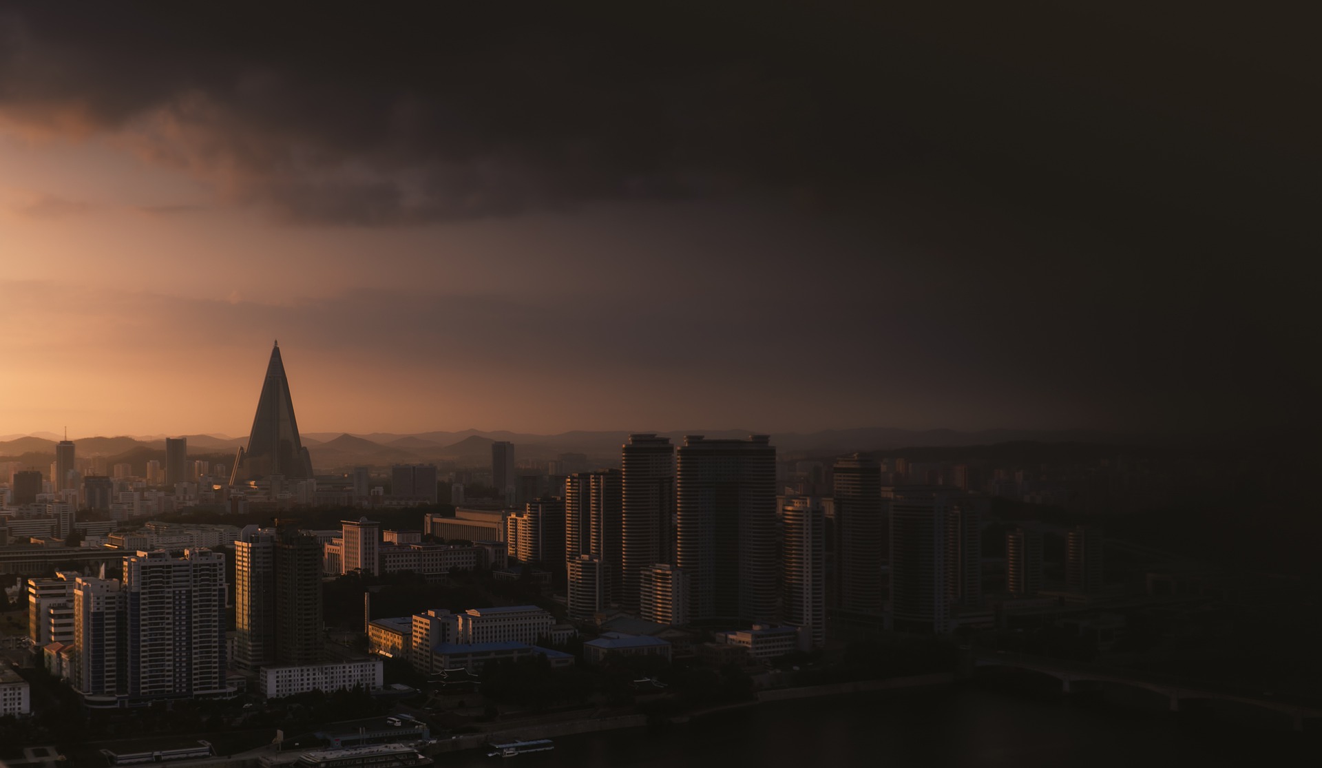 Ryugyong Hotel Tower Pyongyang - North Korea